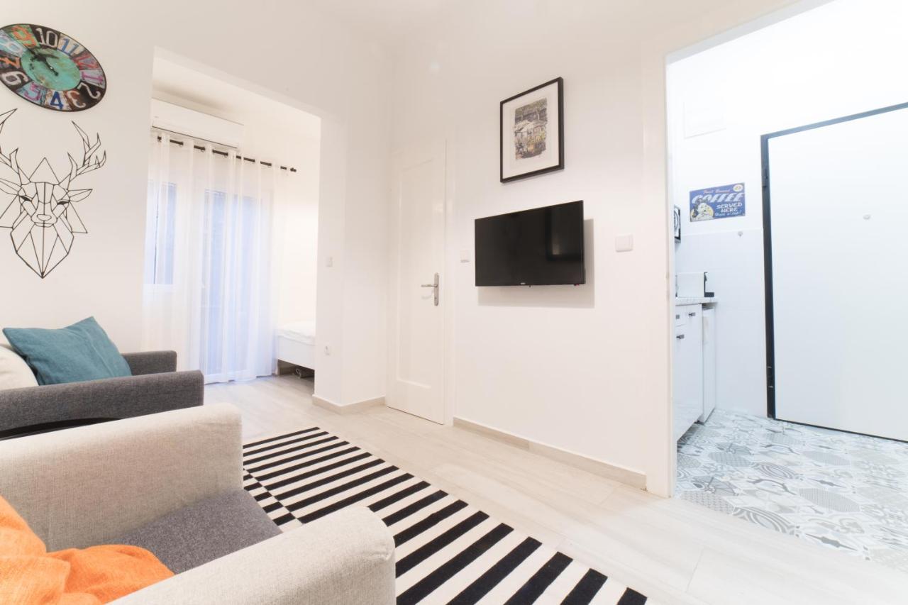 Angela Luxury Studio Apartment Ζάγκρεμπ Εξωτερικό φωτογραφία